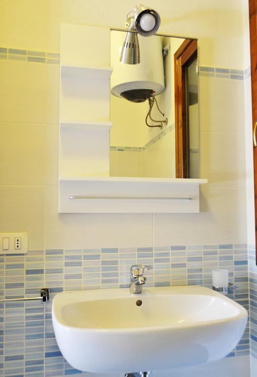 Gf Apartments La Vigna Badesi Habitación foto